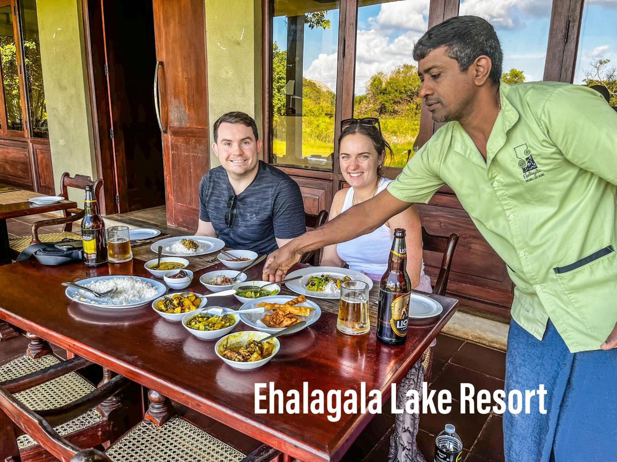 Ehalagala Lake Resort Sigirija Zewnętrze zdjęcie